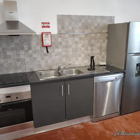 Mountain Фермерский дом Канису